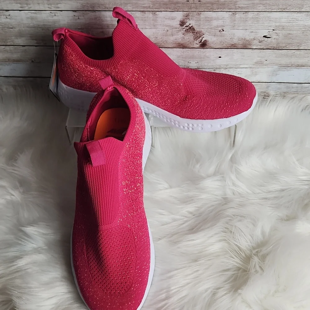 NWT, Avia, women's slip-on sneakers, Size 11W. Bright Pink w Orange - Picture 7 of 7